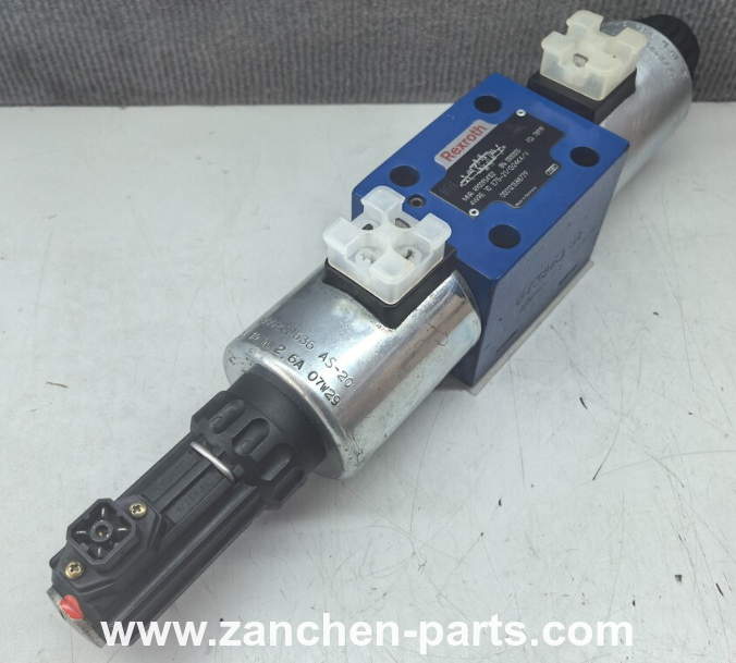 Rexroth R900954102 Proportional Directional Valve 4WRE10E75-21/G24K4/V